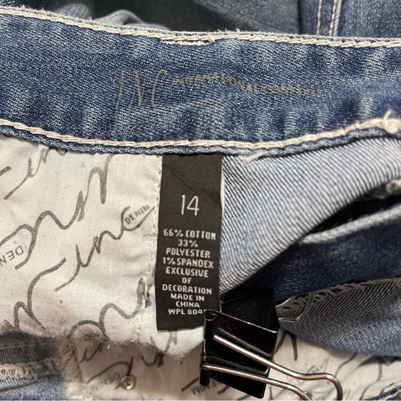 Inc Denim Curvy Fit Cuffed Capri Jeans Medium Wash Size 14 - Picture 4 of 11
